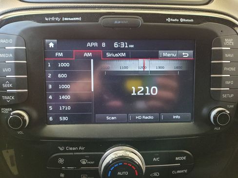 Used 2014 Kia Soul ! w/ Sun & Sound Package image 25