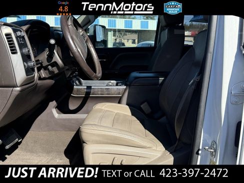 Used 2016 GMC Sierra 2500 Denali w/ Duramax Plus Package image 12