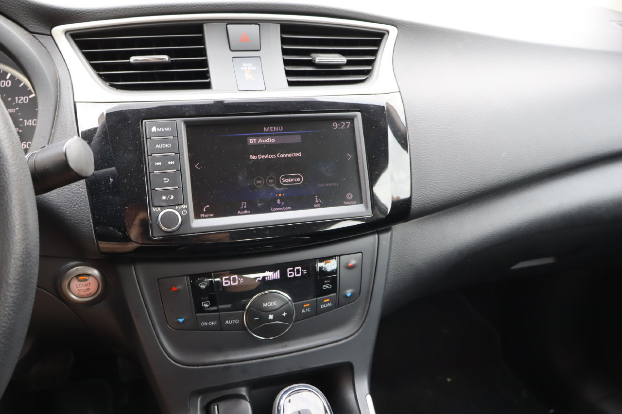 Used 2019 Nissan Sentra SV FWD image 6