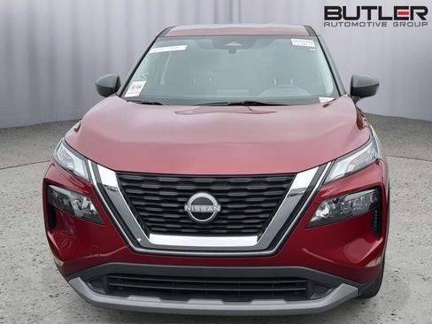 Used 2023 Nissan Rogue S AWD/4WD image 4
