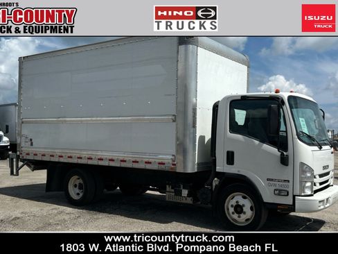 Used 2021 Isuzu NPR RWD image 1