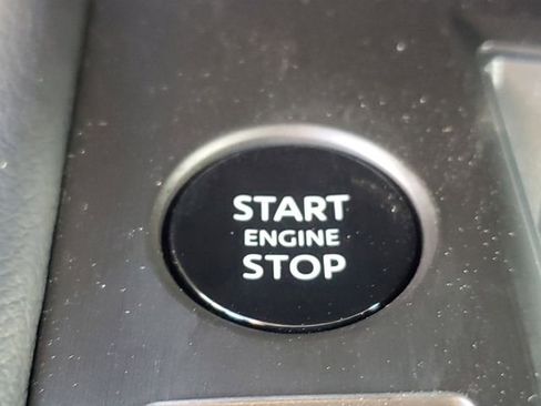 New 2026 Nissan Kicks SR w/ Cold Weather Package image 17