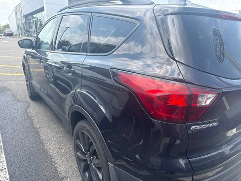 Used 2019 Ford Escape SE AWD/4WD image 8