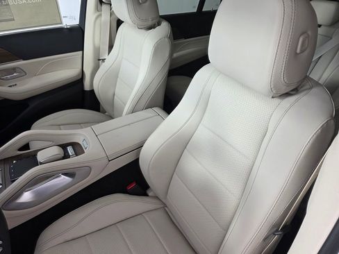 New 2026 Mercedes-Benz GLS 450 4MATIC image 8