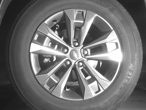 Used 2025 Chevrolet Equinox LT image 12