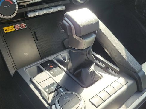 Used 2024 Toyota Tacoma SR5 image 21