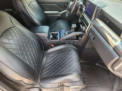 Used 2024 Toyota Tacoma SR5 RWD image 13