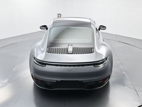 Used 2024 Porsche 911 Carrera image 36