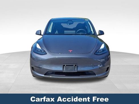 Used 2023 Tesla Model Y Long Range AWD/4WD image 2