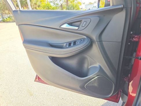 Certified 2024 Buick Encore GX Preferred image 18