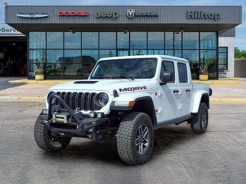 Used 2024 Jeep Gladiator Mojave AWD/4WD image 1