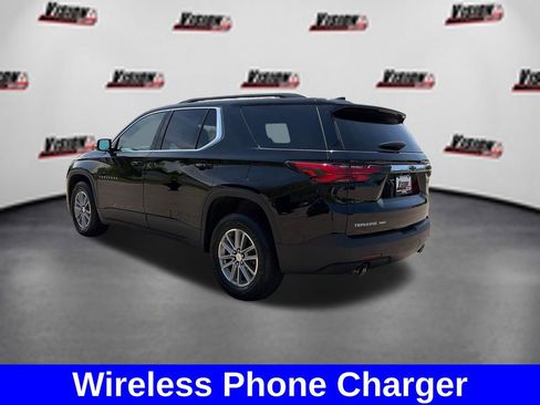 Used 2023 Chevrolet Traverse LT AWD/4WD image 8