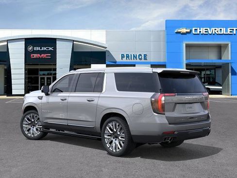 New 2026 GMC Yukon XL Denali Ultimate AWD/4WD image 3
