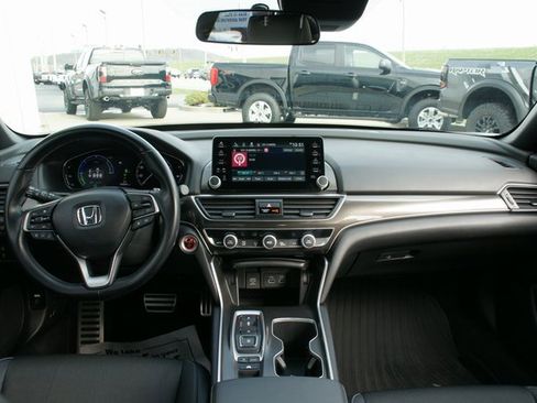 Used 2022 Honda Accord Sport image 30