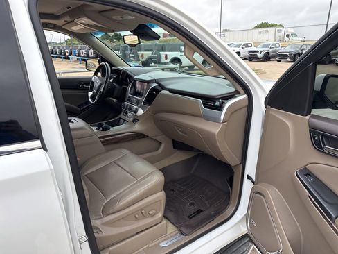 Used 2016 GMC Yukon SLT w/ Open Road Package RWD image 13