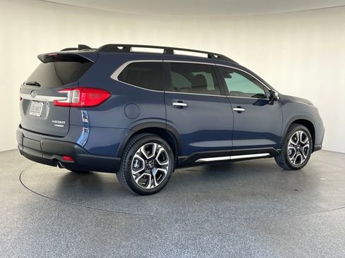 Certified 2023 Subaru Ascent Touring AWD/4WD image 4
