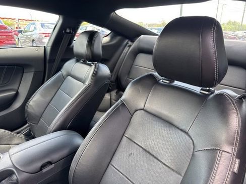 Used 2020 Ford Mustang GT Premium RWD image 18