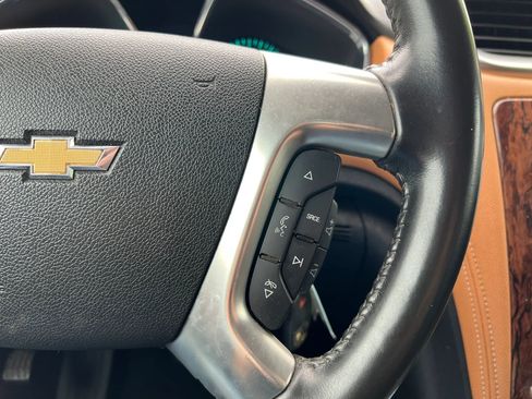 Used 2013 Chevrolet Traverse LT AWD/4WD image 23