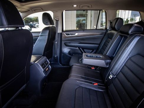 Certified 2024 Volkswagen Atlas SEL AWD/4WD image 26