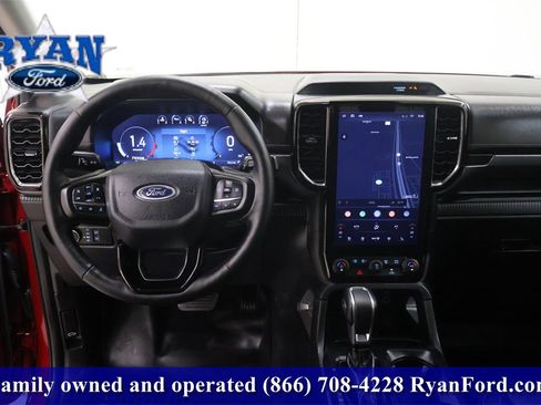 Used 2025 Ford Ranger Lariat w/ Trailer Tow Package image 21