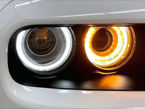 Used 2023 Dodge Challenger SXT image 32