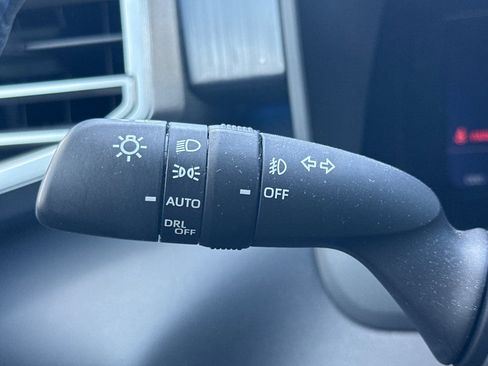 Used 2024 Toyota Sequoia Platinum AWD/4WD image 36