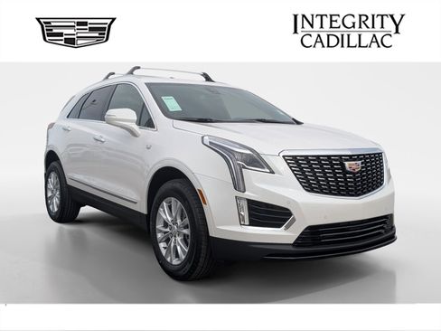 New 2026 Cadillac XT5 Luxury FWD image 1