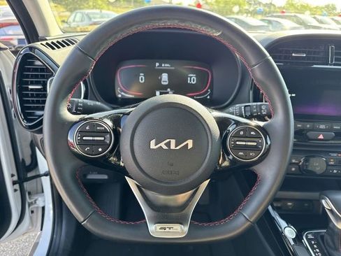Certified 2025 Kia Soul GT-Line FWD image 18