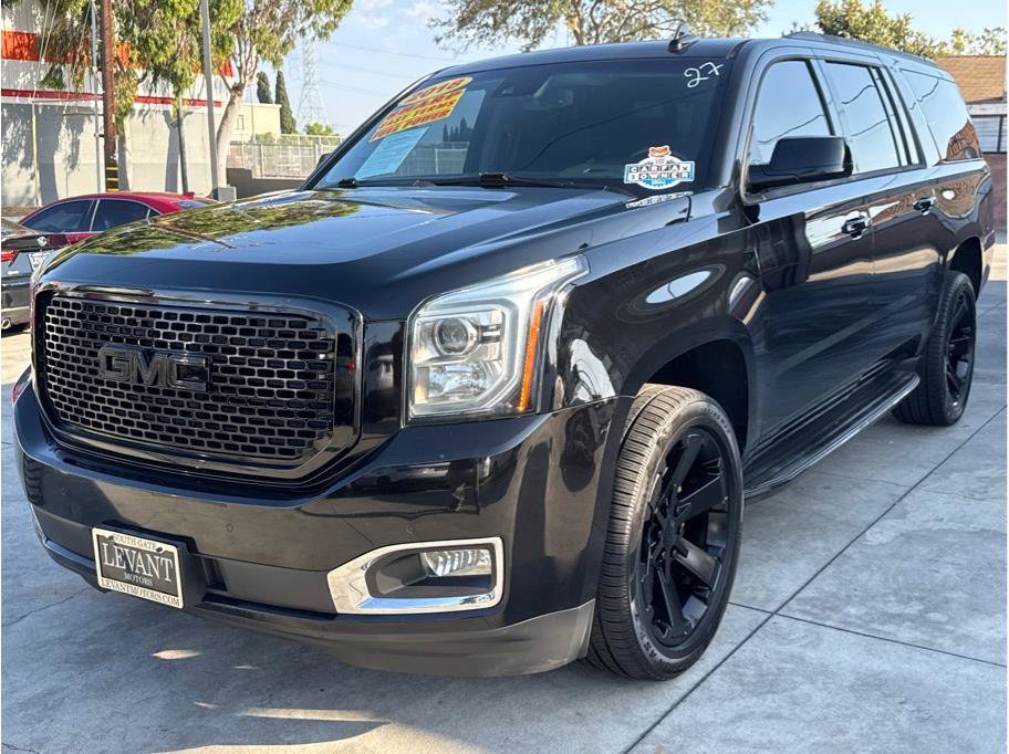 Used 2018 GMC Yukon XL SLT RWD image 3