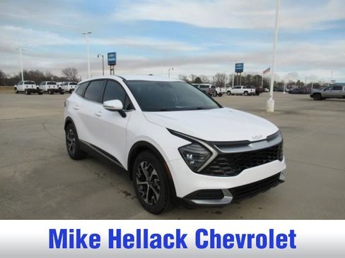 Used 2024 Kia Sportage EX image 1