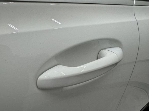 Certified 2026 Mercedes-Benz GLB 250 image 47