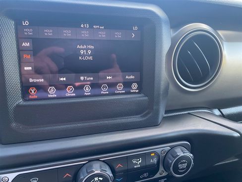 Used 2019 Jeep Wrangler Unlimited Sport S AWD/4WD image 15