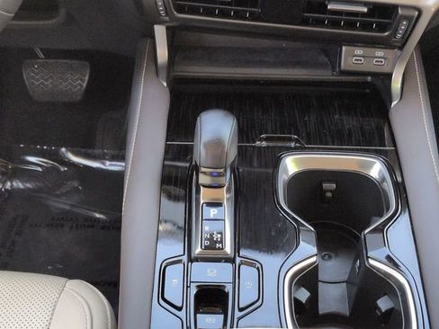 Used 2024 Lexus RX 350 FWD w/ Technology Package image 19