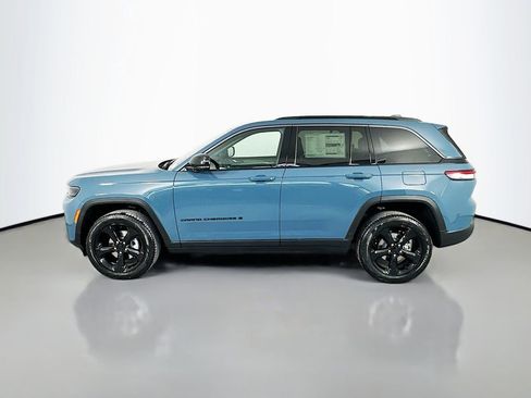 New 2026 Jeep Grand Cherokee Limited AWD/4WD image 4