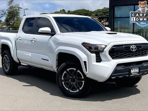 Used 2025 Toyota Tacoma TRD Sport RWD image 32