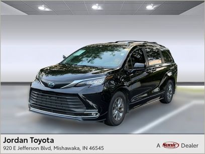 Used 2023 Toyota Sienna XLE