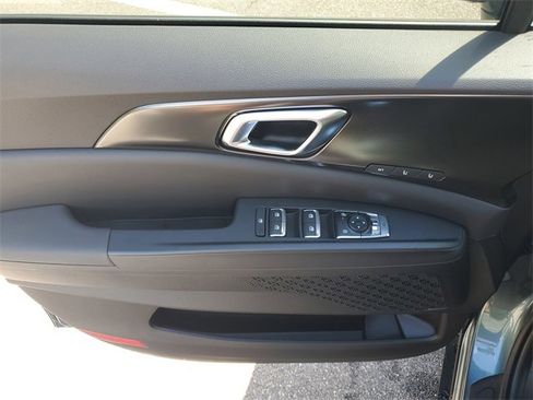 New 2026 Kia Carnival SX Prestige image 25