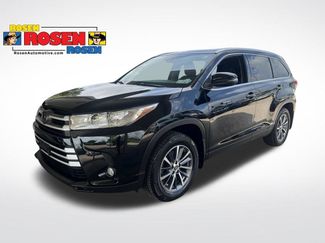 Used 2019 Toyota Highlander XLE AWD/4WD 360° Tour