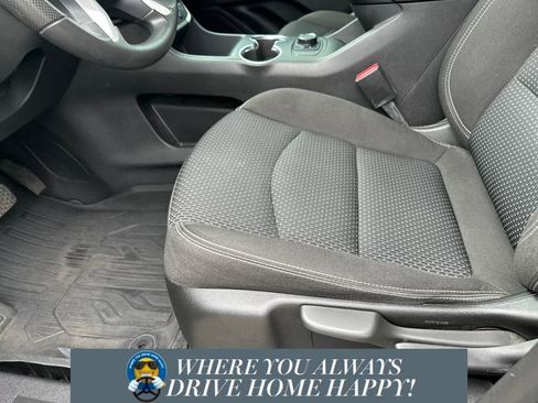 Used 2022 GMC Terrain SLE image 7