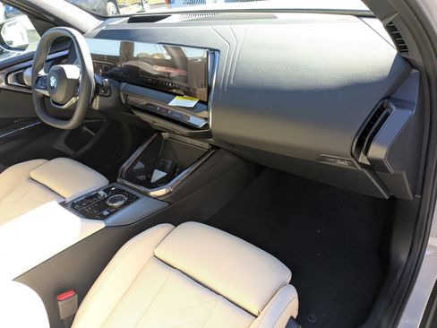 New 2026 BMW X3 xDrive30 w/ Premium Package image 37