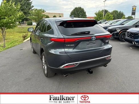 Used 2022 Toyota Venza Limited w/ Advanced Technology Package AWD/4WD image 9