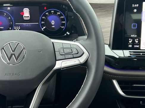 New 2026 Volkswagen Atlas SEL image 27