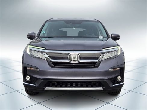 Certified 2022 Honda Pilot Touring image 8