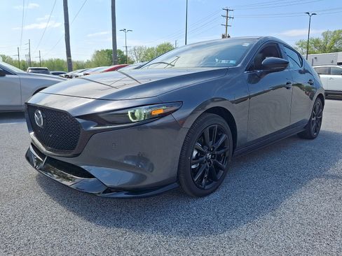 New 2026 MAZDA MAZDA3 Hatchback w/Premium Plus Pkg AWD/4WD image 2