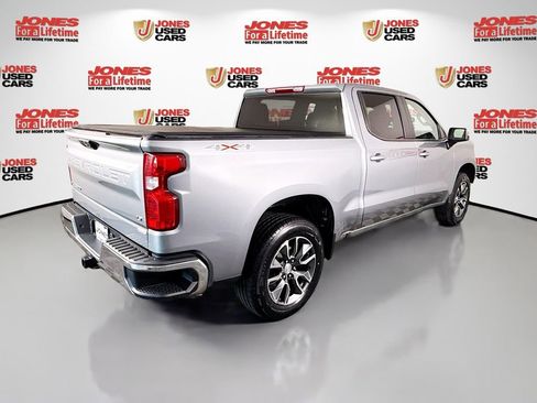 Used 2023 Chevrolet Silverado 1500 LT image 16