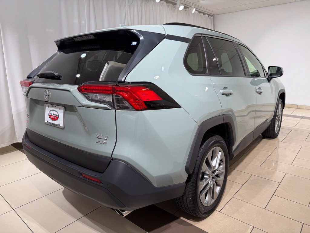 Certified 2023 Toyota RAV4 XLE Premium AWD/4WD image 5