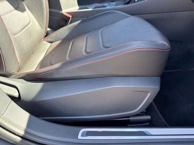 Used 2023 Volkswagen Jetta GLI Autobahn FWD image 30