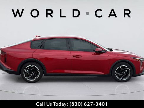 Certified 2025 Kia K4 EX FWD image 15