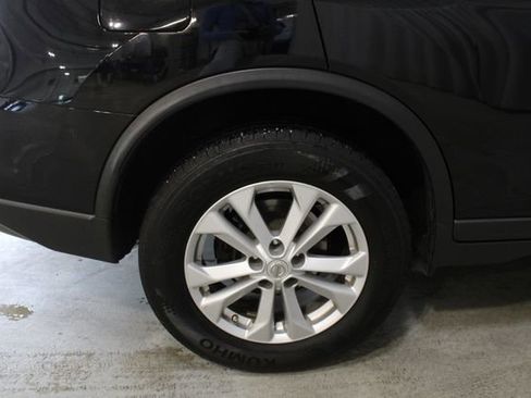 Used 2015 Nissan Rogue SV FWD image 27