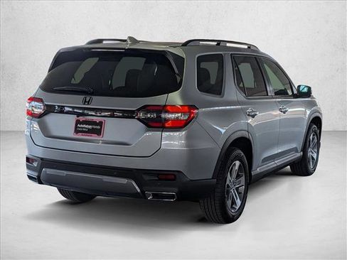 New 2026 Honda Pilot EX-L image 2